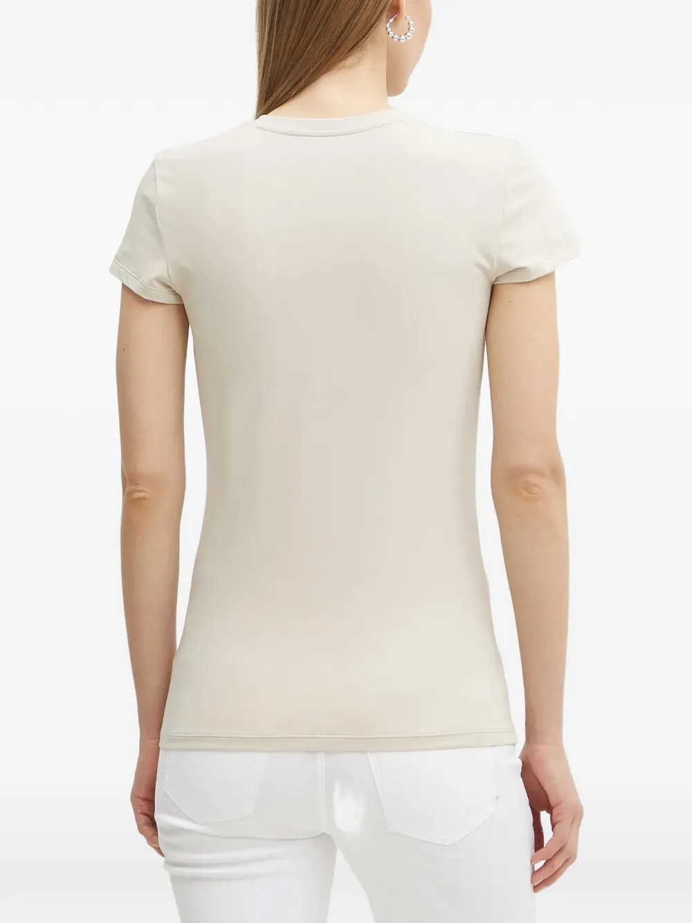 Armani Exchange T-shirt met V-hals en logopatch Beige