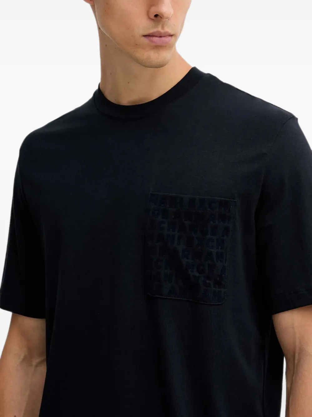 Armani Exchange T-shirt met zak Blauw