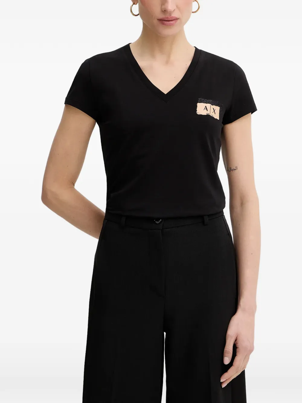 Armani Exchange logo-detail V-neck T-shirt - Nero