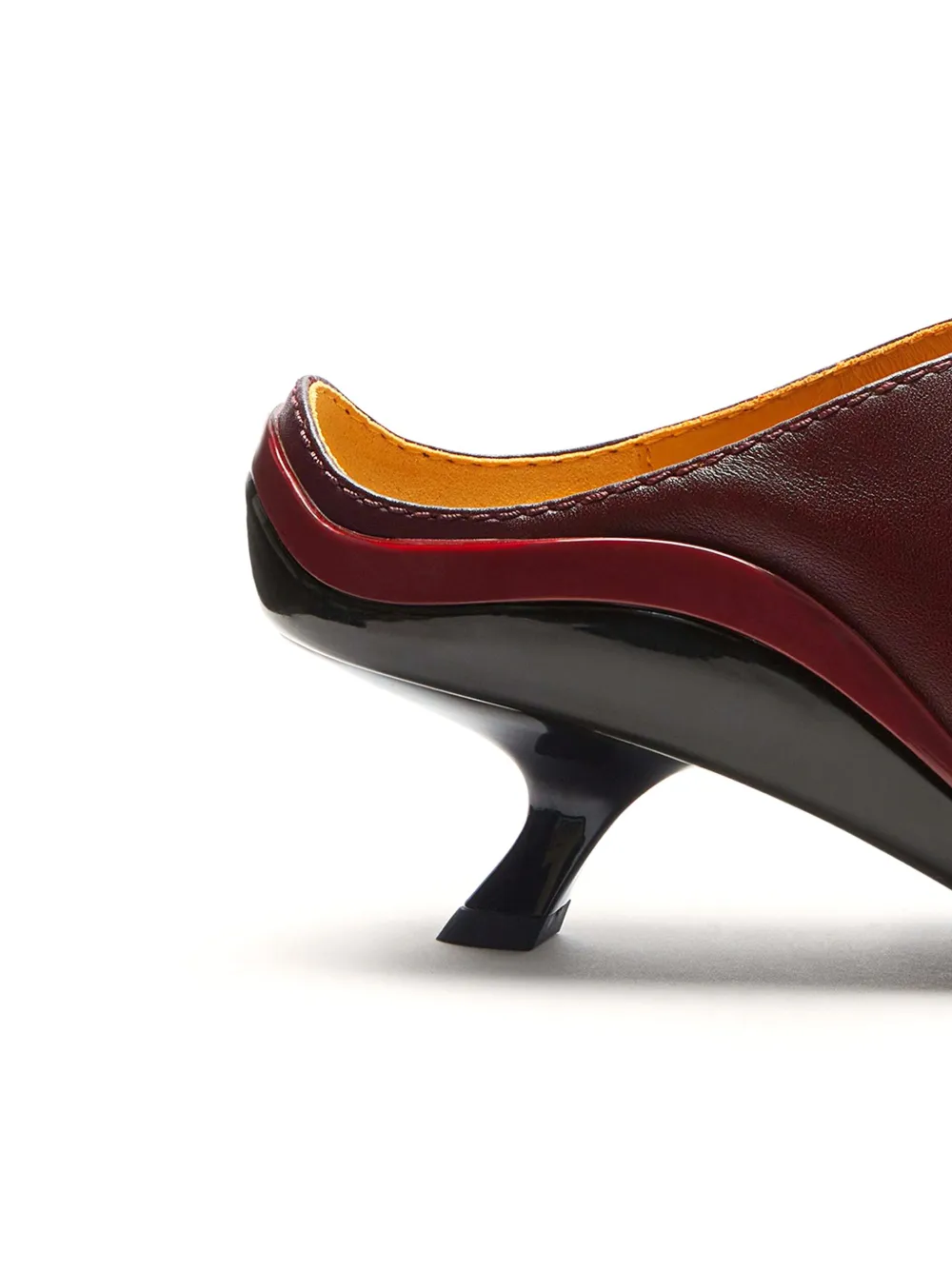 LILI CURIA Victoria muiltjes met puntige neus Rood