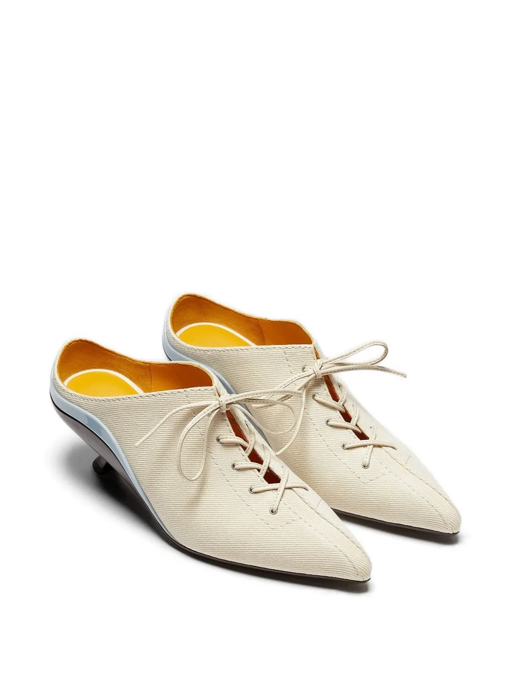 LILI CURIA Victoria muiltjes met kitten-hak en veters Beige