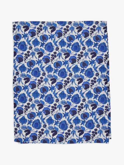 La DoubleJ floral bird table cloth