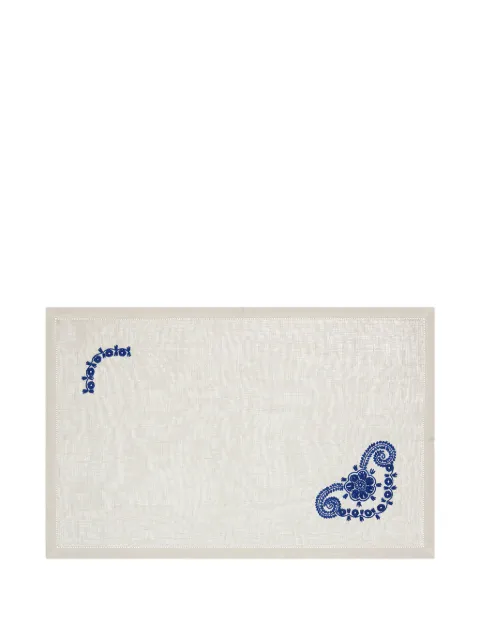 HOUSE OF CAPRICORN Teresa hand-embroidery placemat