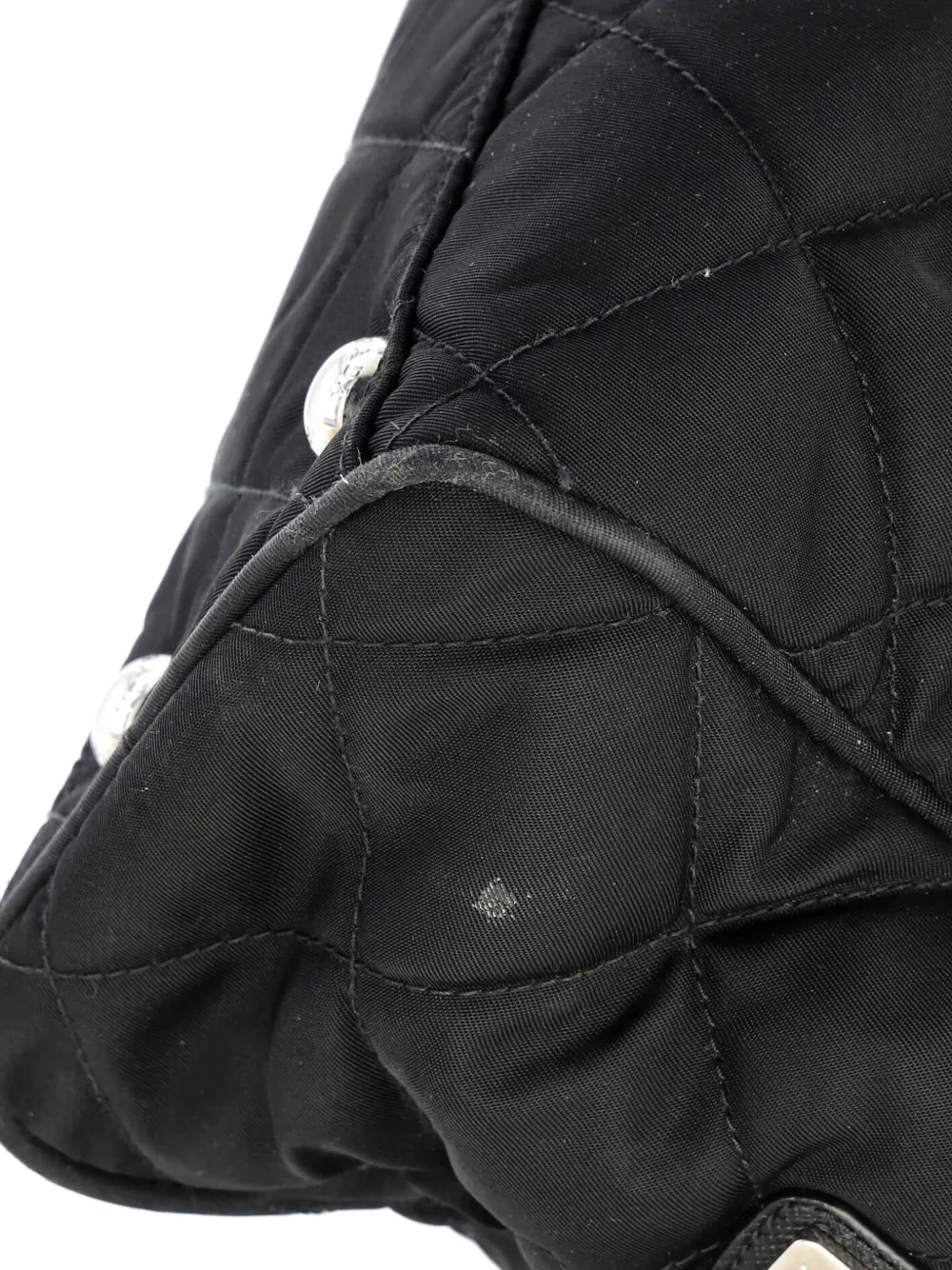 Chain Quilted Tessuto Medium Shoulder Bag