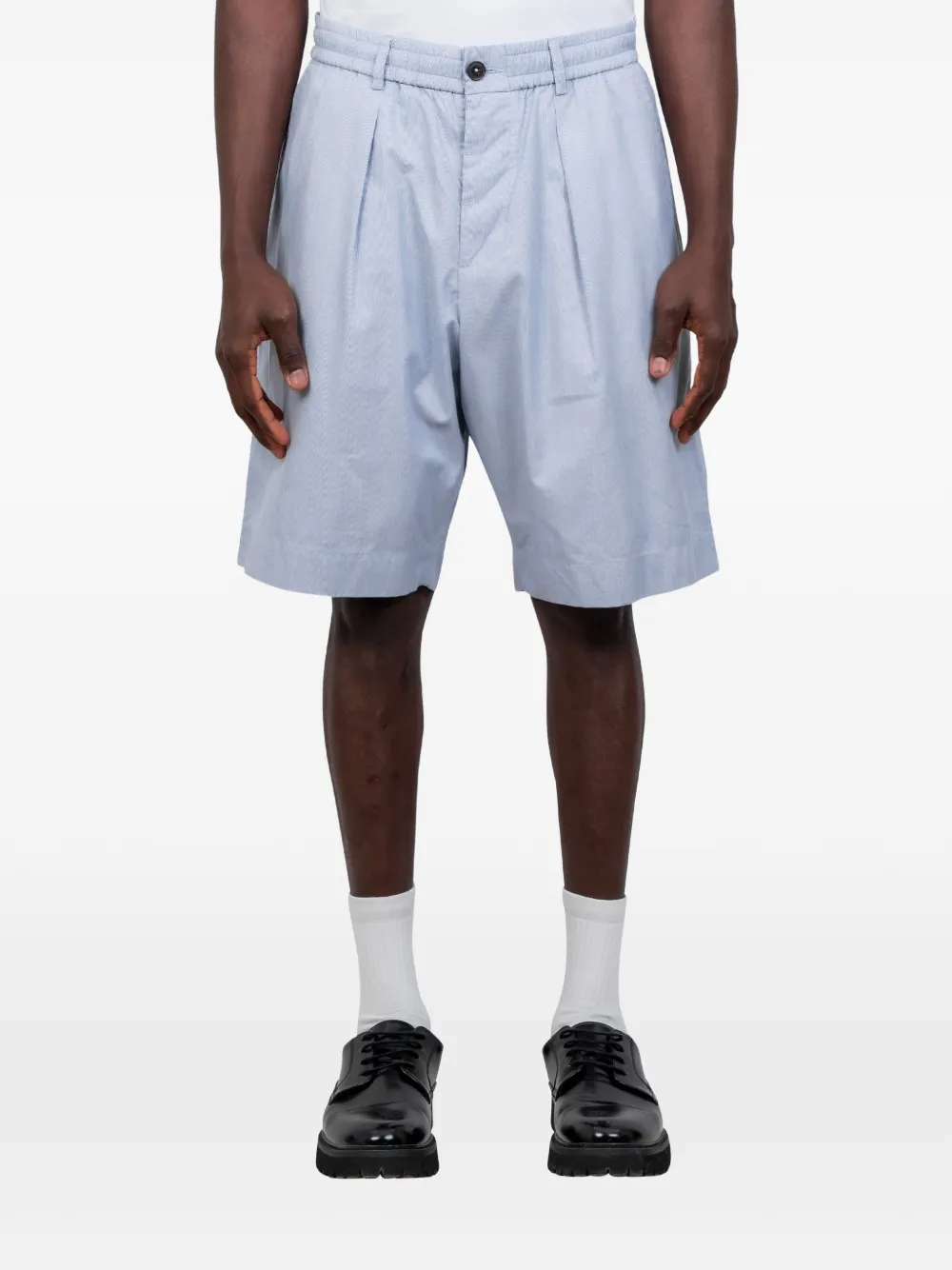 Universal Works pleated shorts - Blu