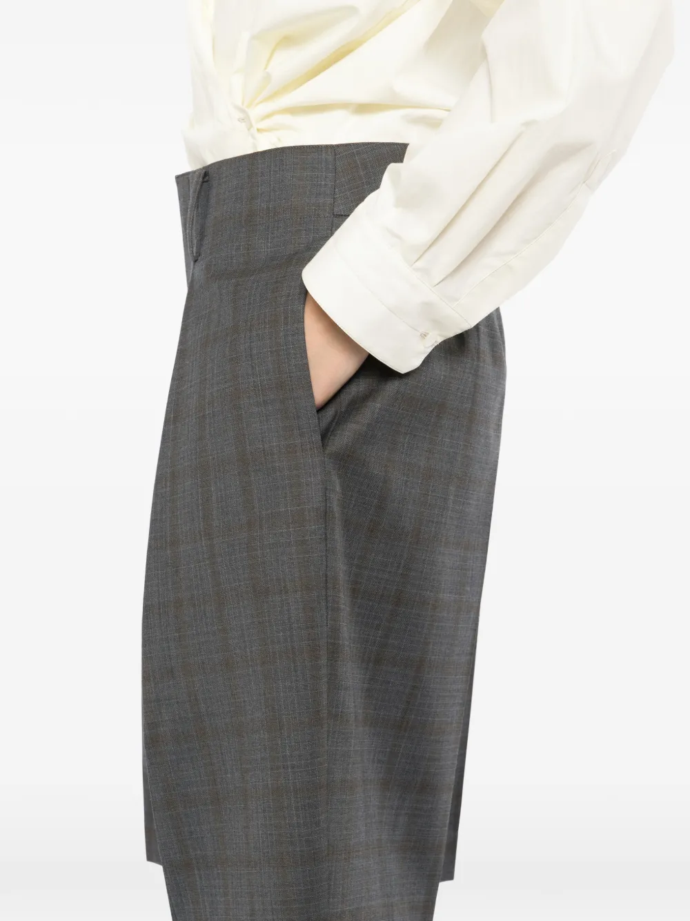 Less Versatile Shorts In Gray