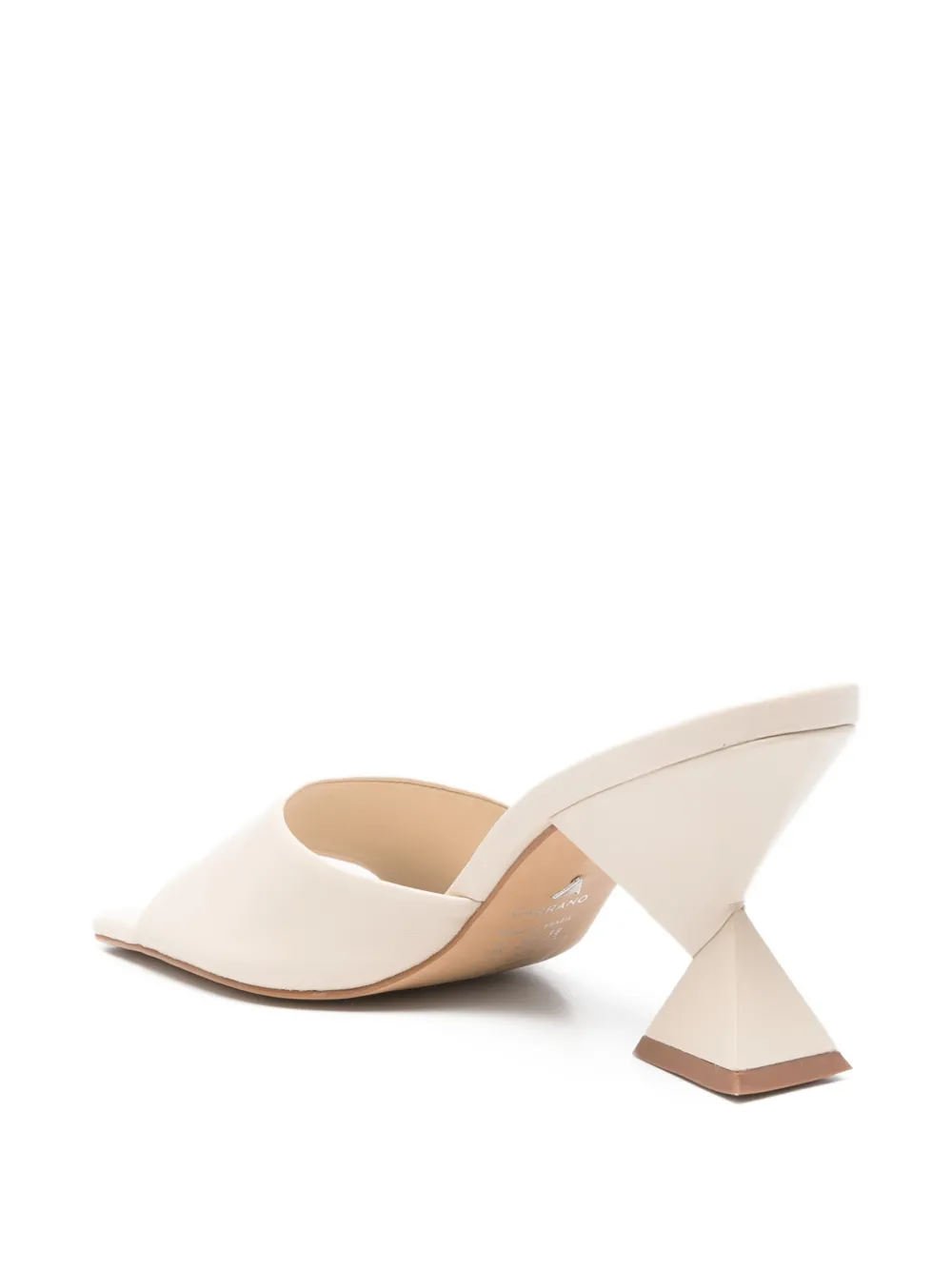 CARRANO Muiltjes met geometrische hak Beige