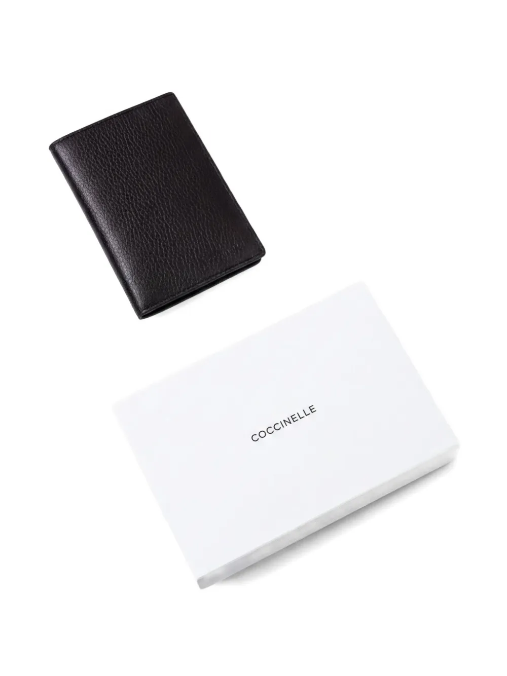 Coccinelle Medium Smart to Go paspoorthoes Zwart