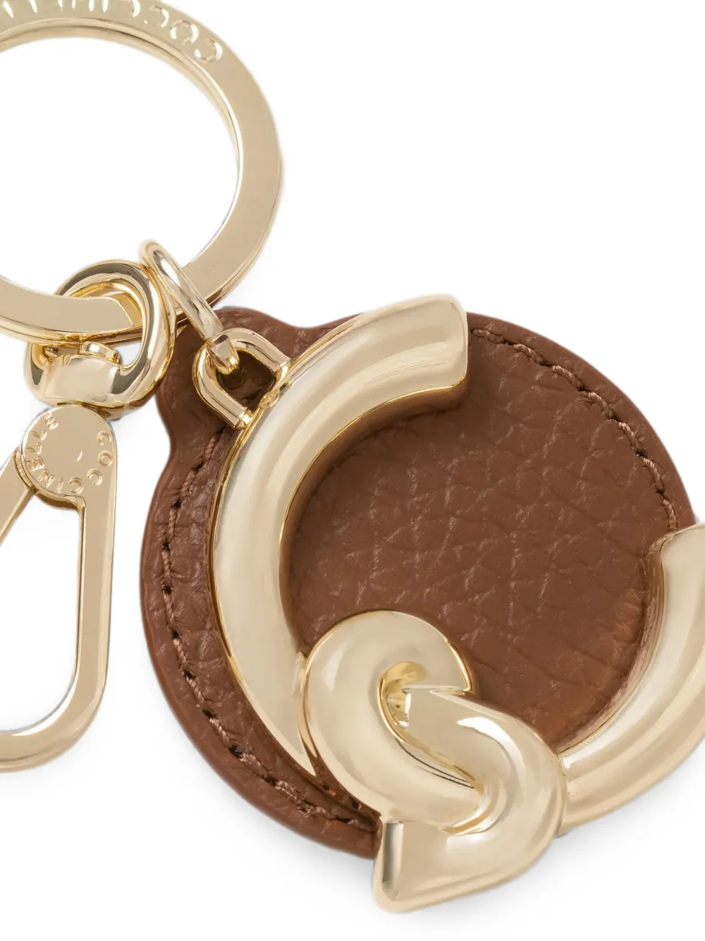 Coccinelle C-Me bewerkte sleutelhanger met logoplakkaat Goud