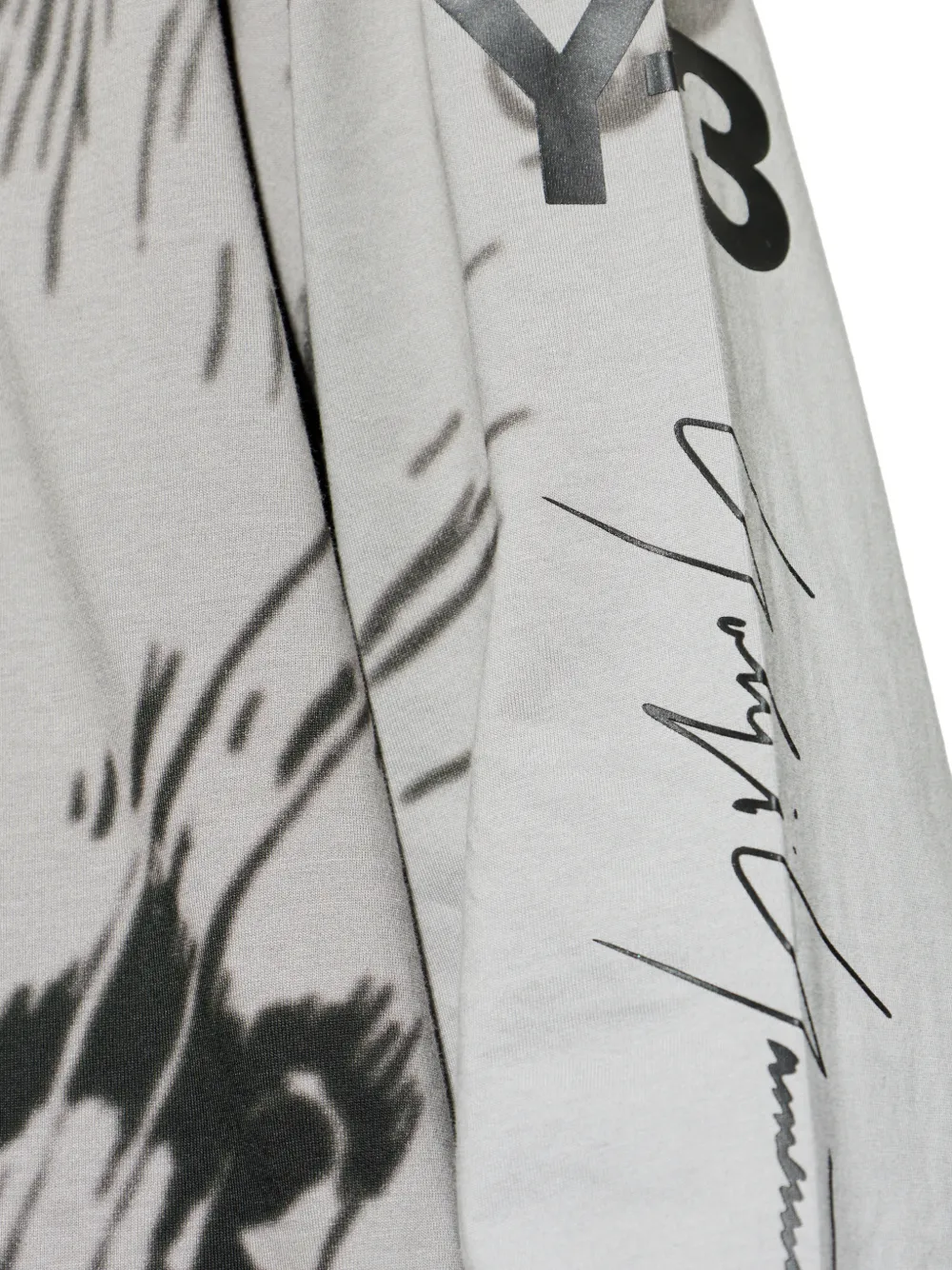 Y-3 Mercedes F1 Wolf T-shirt met lange mouwen Grijs
