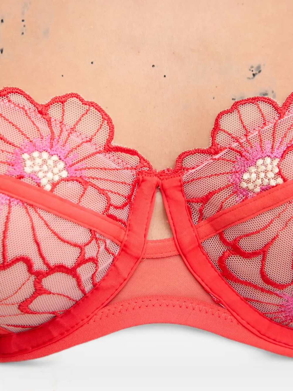 Chantelle Pulp Lush floral-embroidered mesh bra Rood