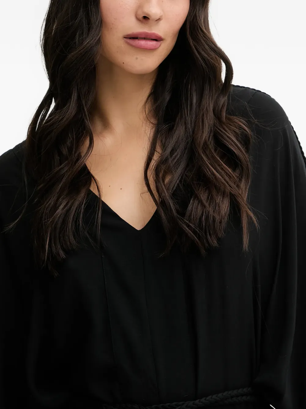 Chantelle braided-belt V-neck kaftan - Noir Chantelle braided-belt V-neck kaftan - Noir