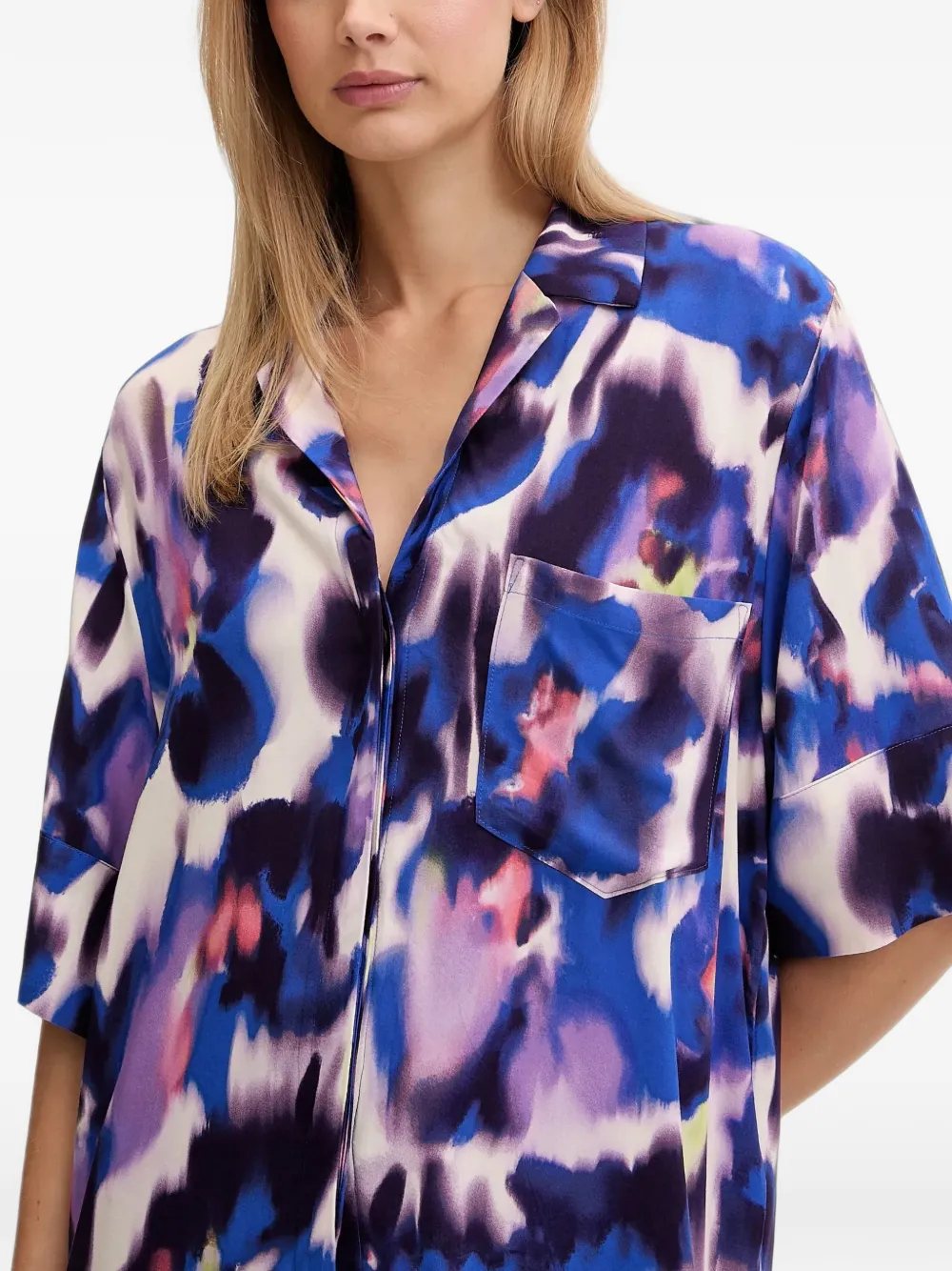 Chantelle Explore abstract-print short-sleeve shirt Blauw