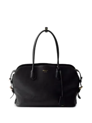 miumiu レザー　バッグ　黒　ハンドバッグ Miu Miu ナッパレザー ハンドバッグ | ブラック | FARFETCH JP