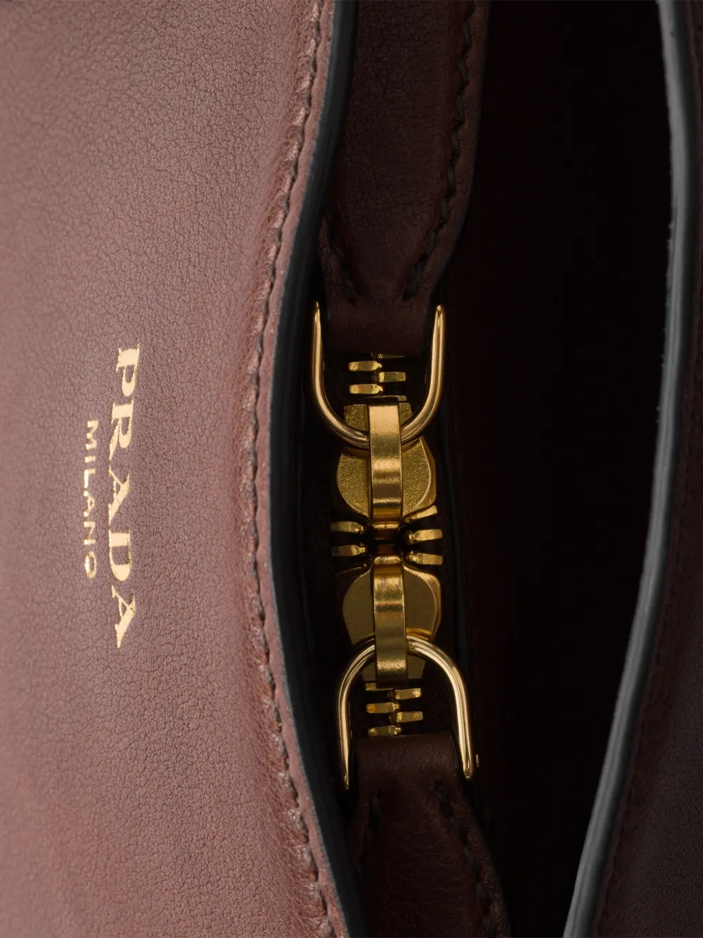 Prada Leren shopper Bruin