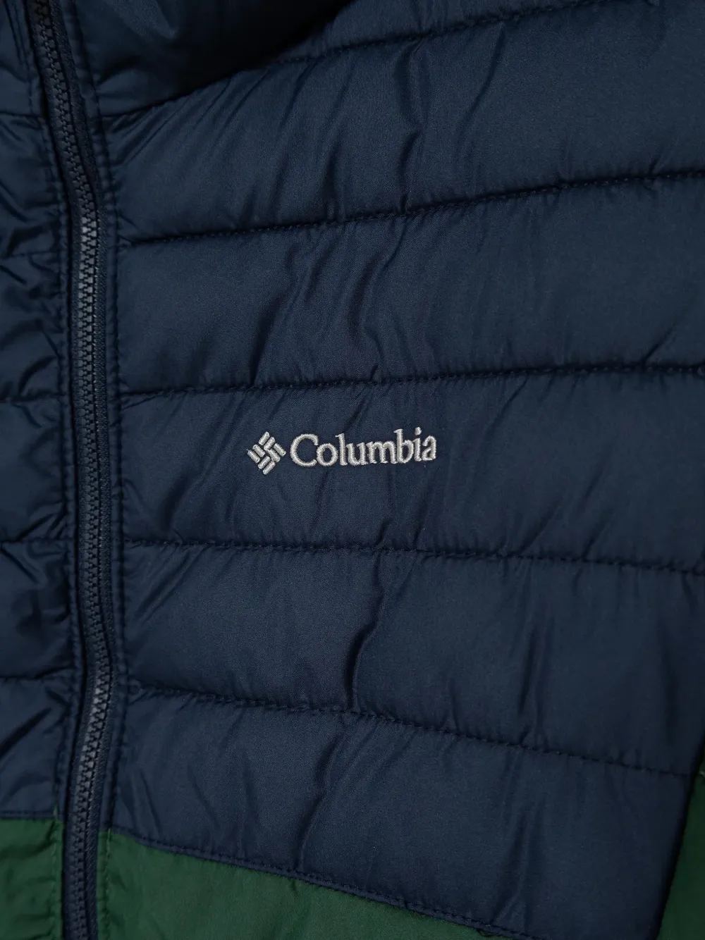 Columbia Powder Lite™ II gewatteerd jack met capuchon Groen