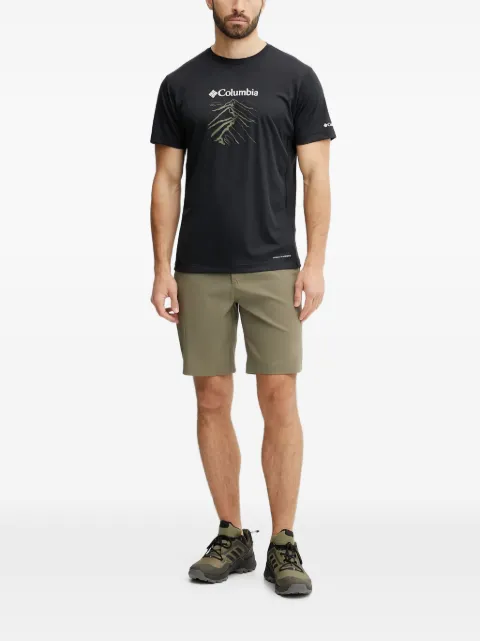 Columbia Tech Trail flap-pocket shorts