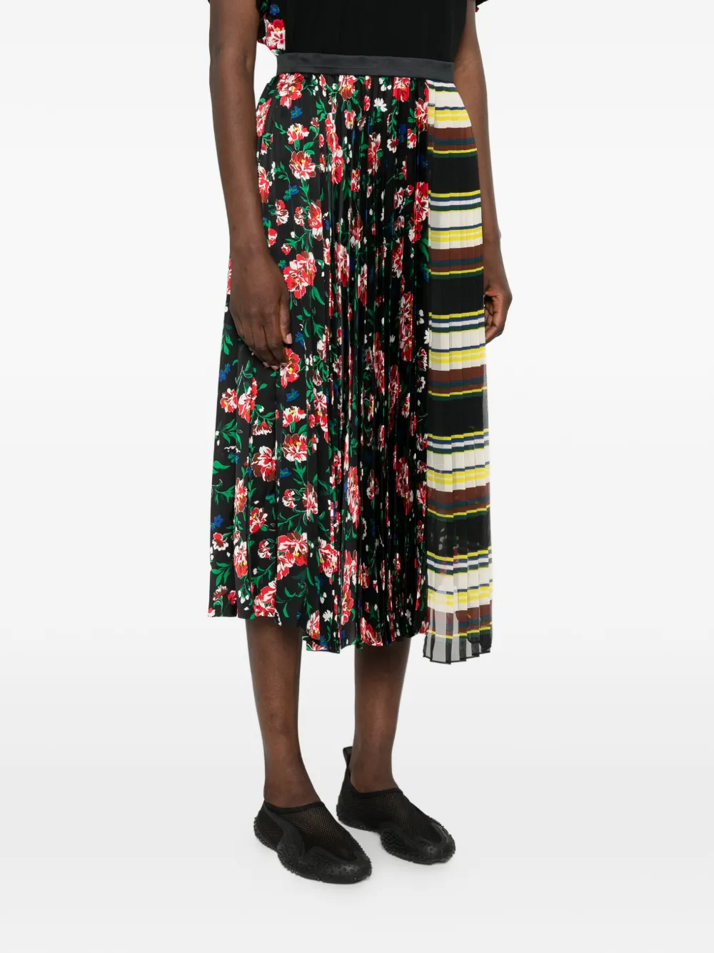 sacai Midi-plooirok met bloemenprint Zwart