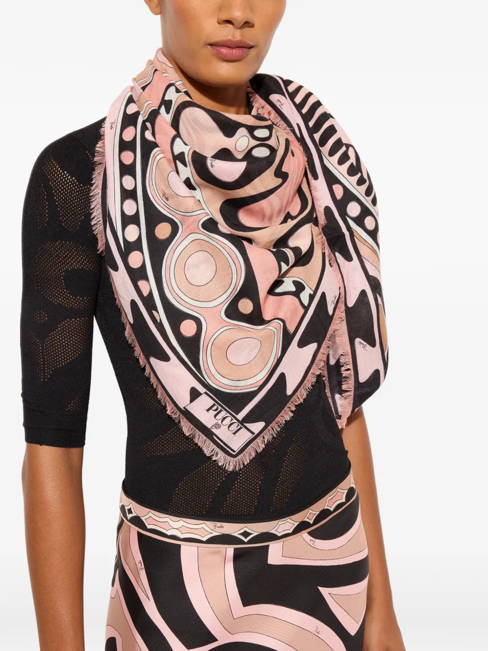 PUCCI Soleil pashmina van wol en zijde met print Roze