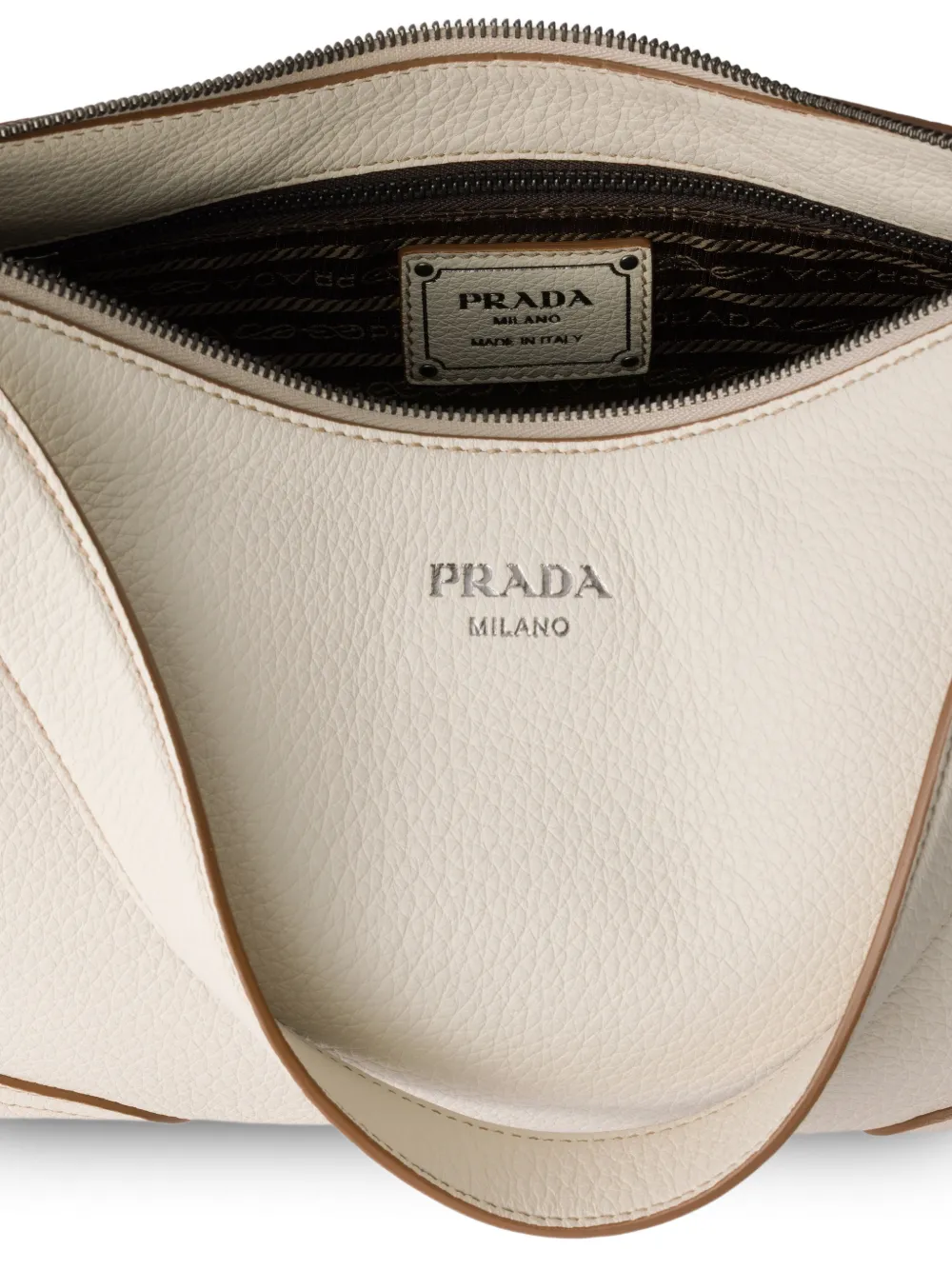 Prada Aimère grote leren schoudertas Beige