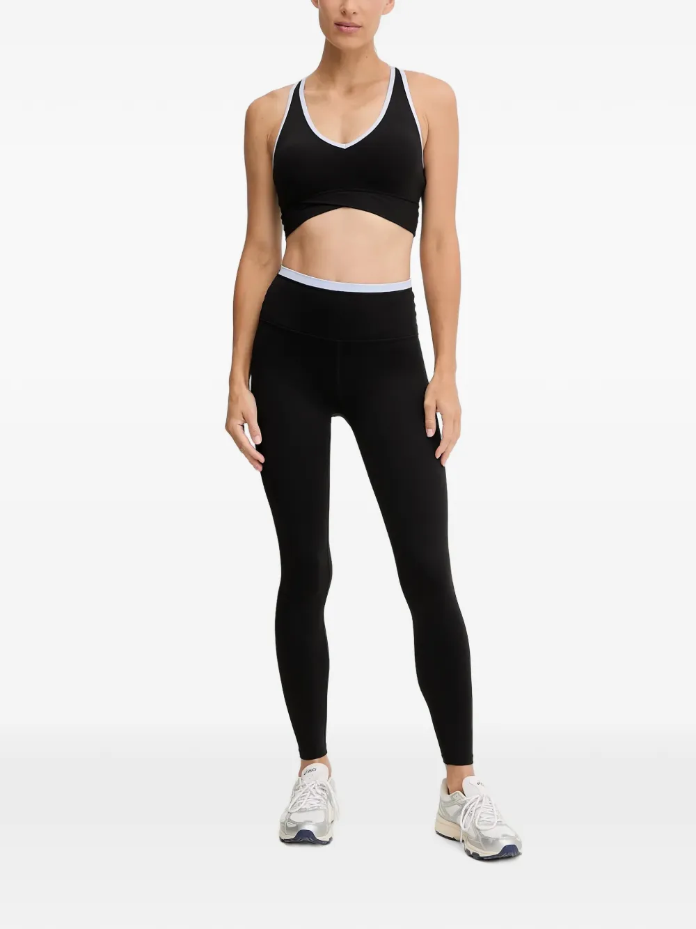 P.E Nation Vita sport-bh met gekruiste onderrand en racerback Zwart
