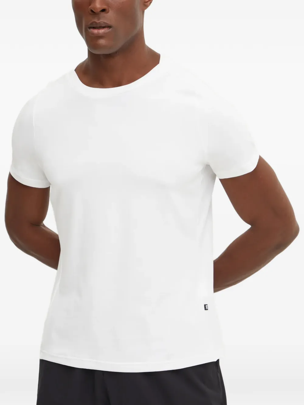 On T-shirt Mit Rundem Ausschnitt In White