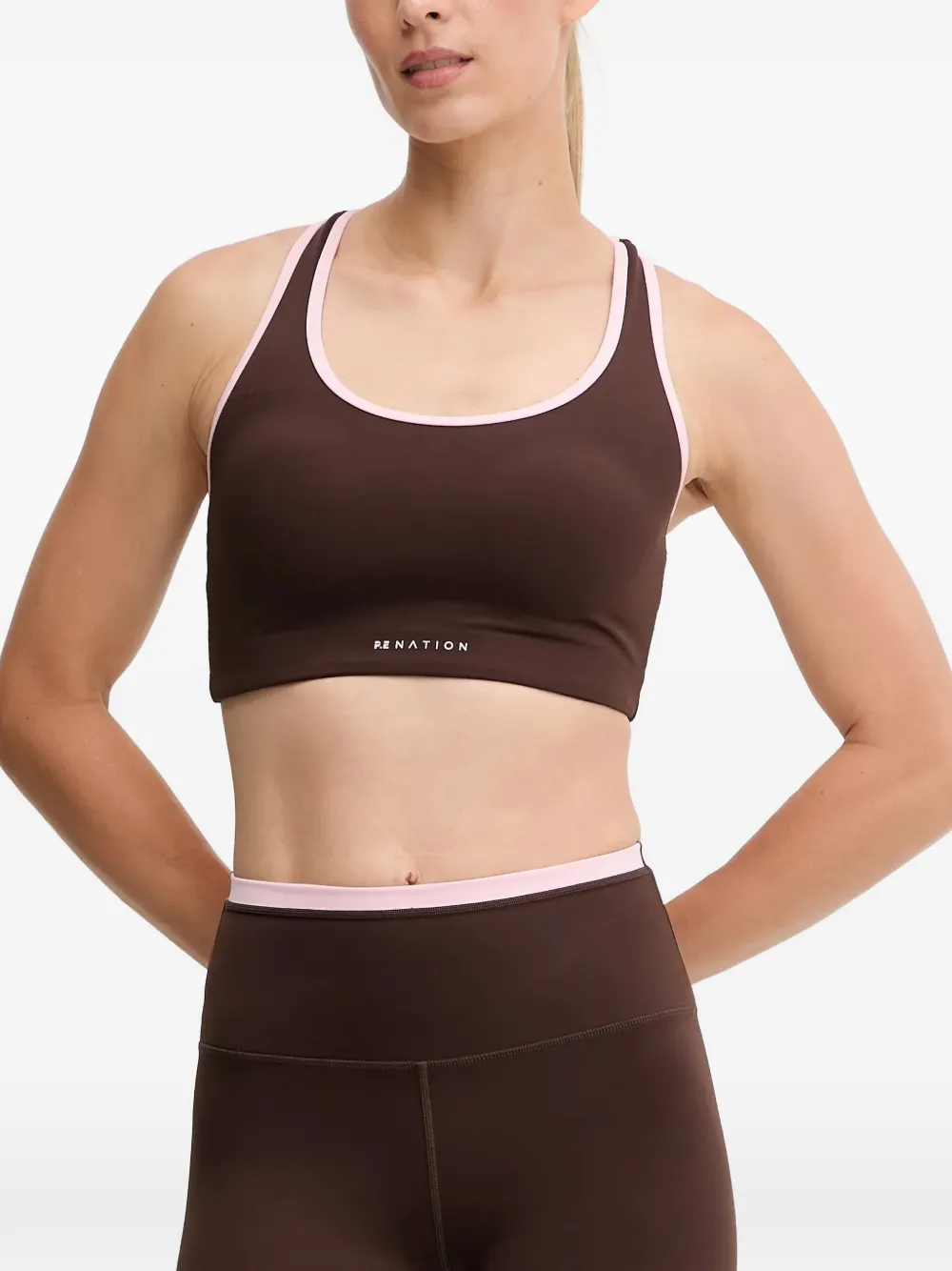 P.E Nation logo-print racerback sports bra - Marrone