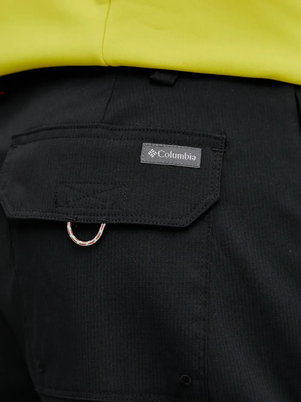 Columbia Shorts met zak met knopen Zwart