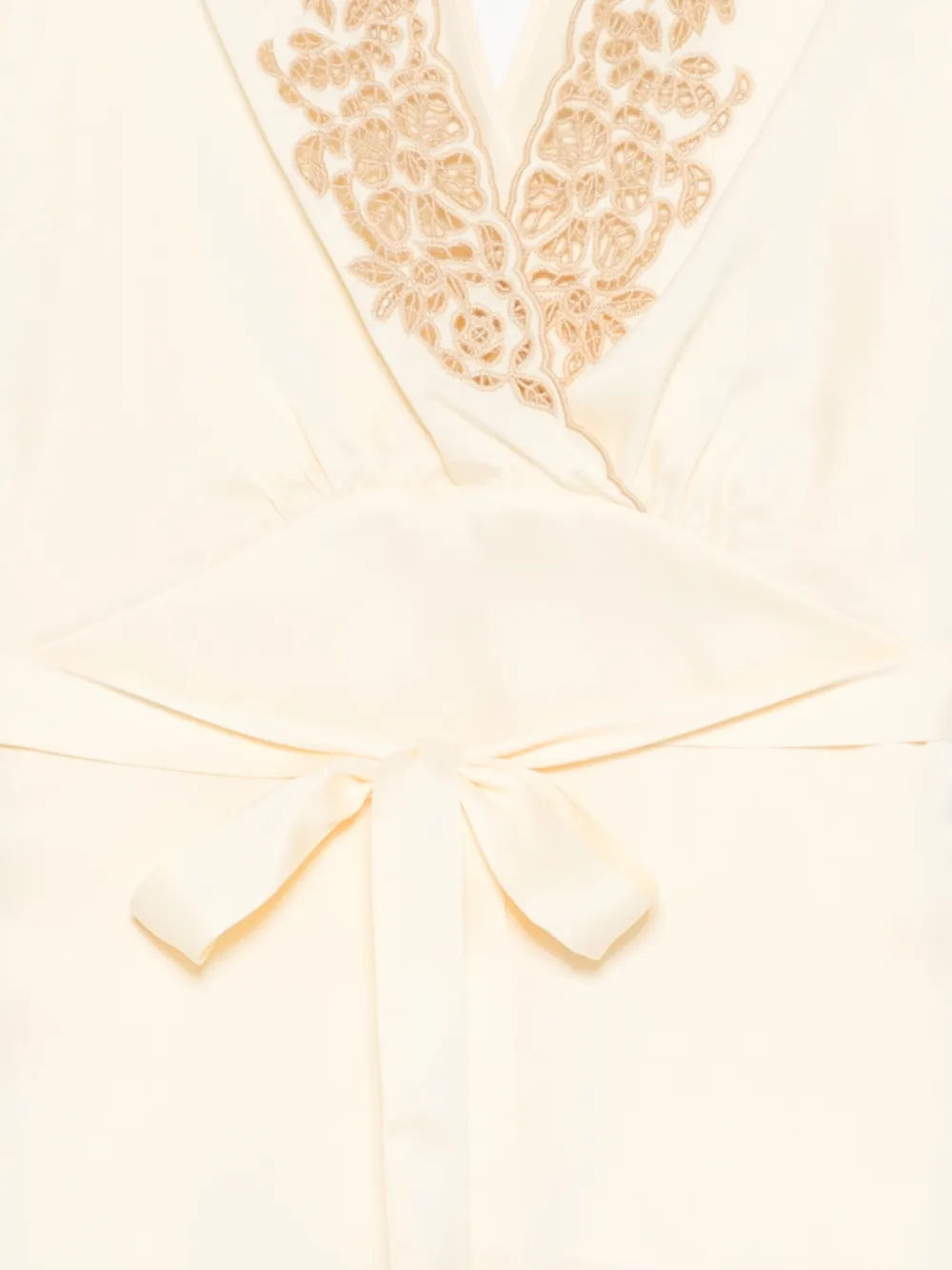 Antik Batik Mariella blouse met striksluiting Beige