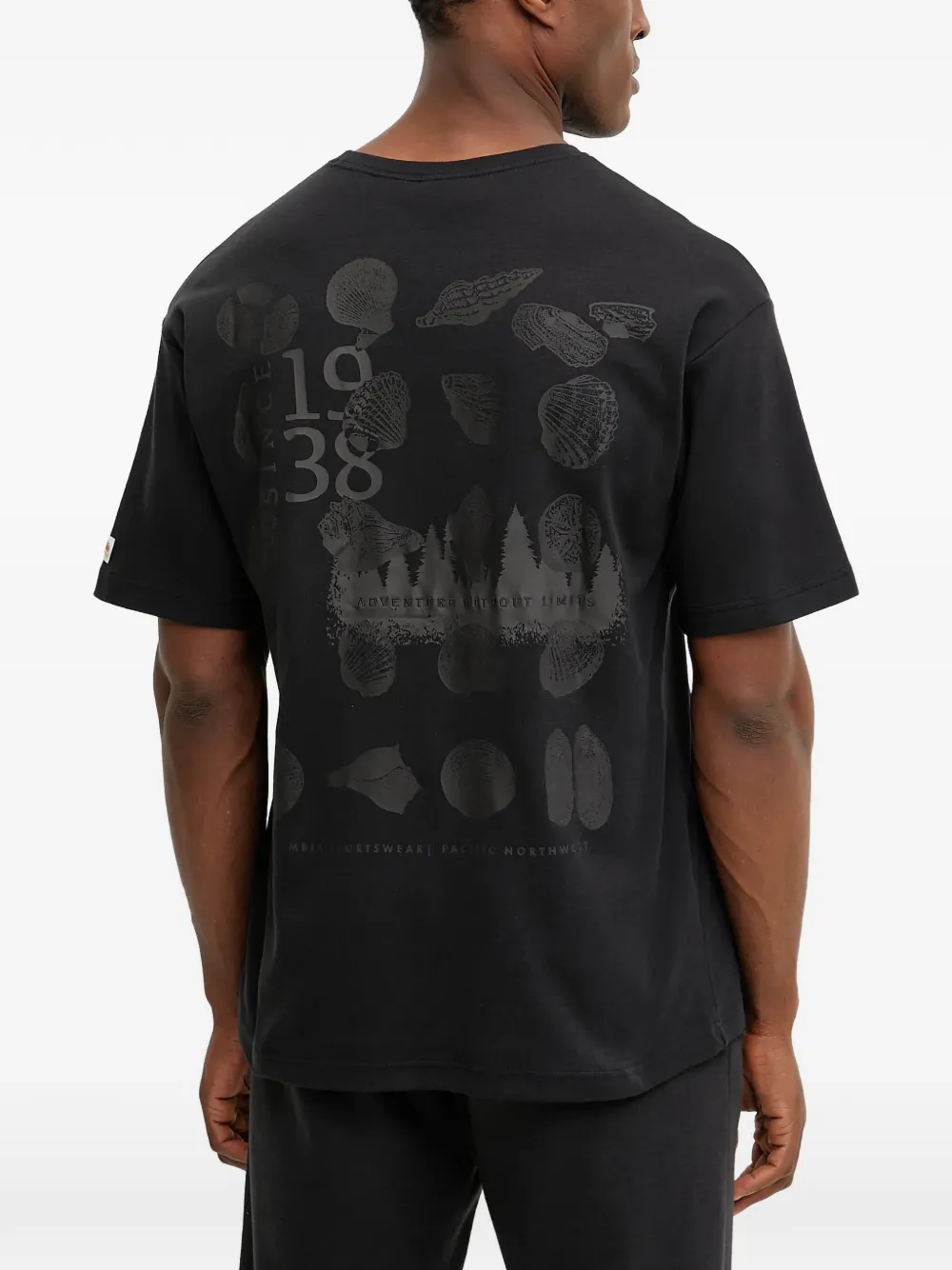Columbia Wallowa™ T-shirt met grafische print Zwart