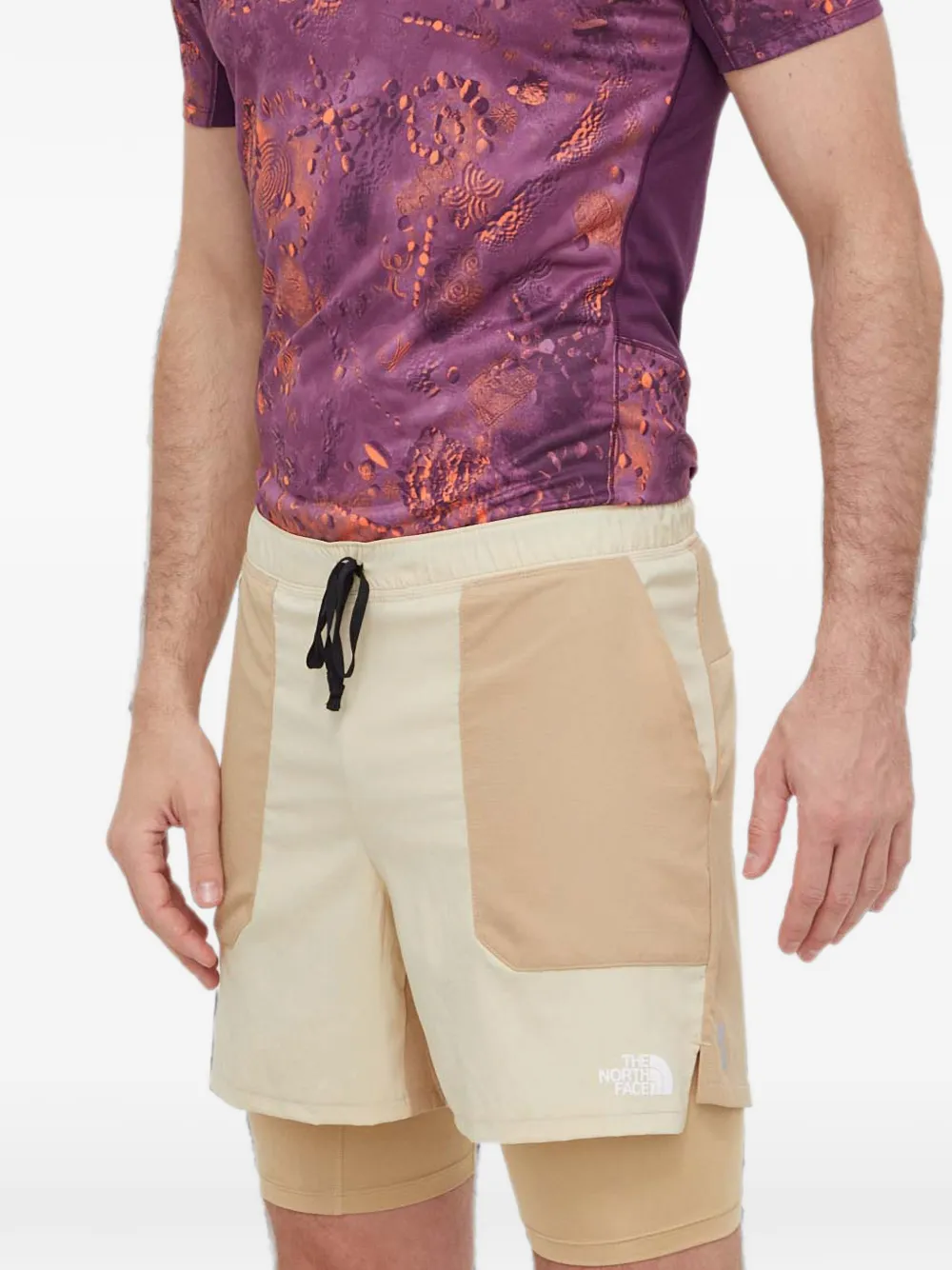 The North Face Shorts met colourblocking Beige