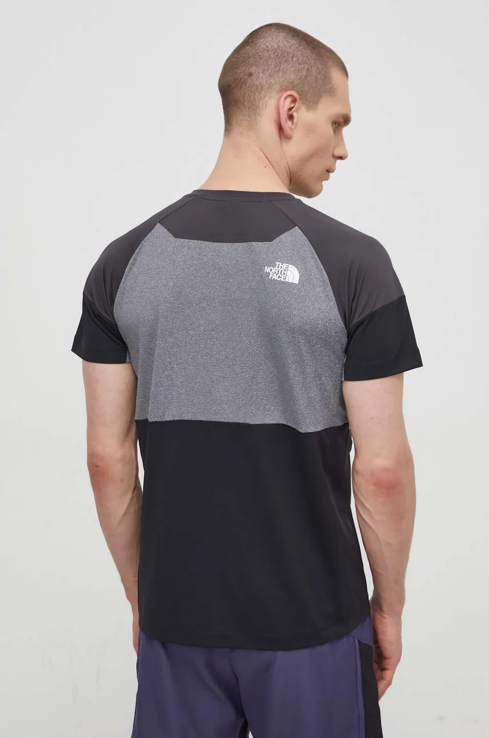 The North Face Bolt colourblock T-shirt Zwart