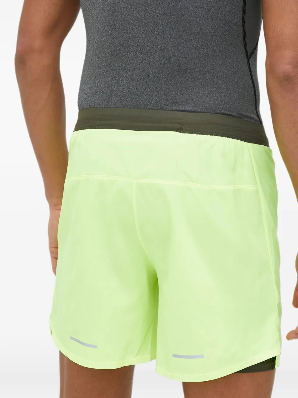 The North Face Sunriser 2-in-1 trainingsshorts Geel