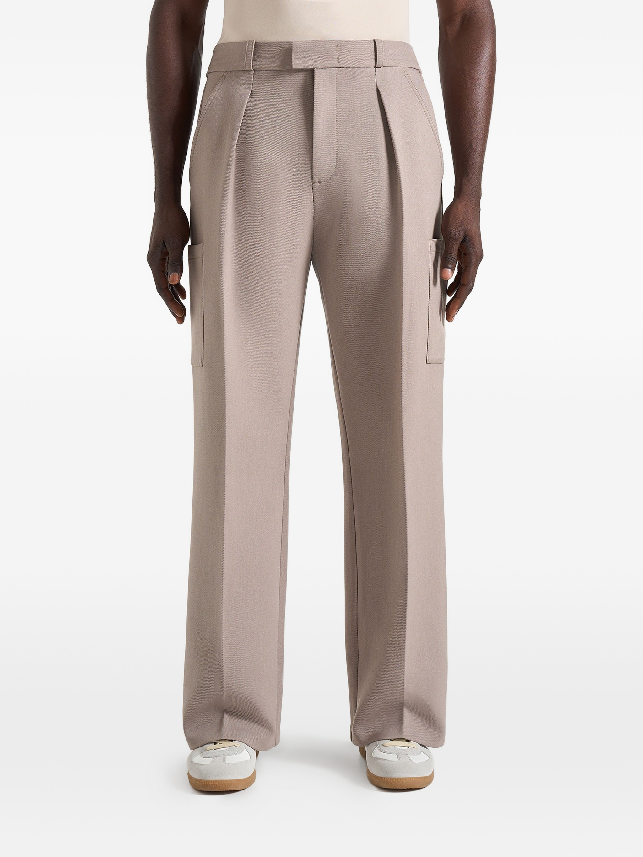 Luca relaxed fit pleated pocket trousers — Image 7