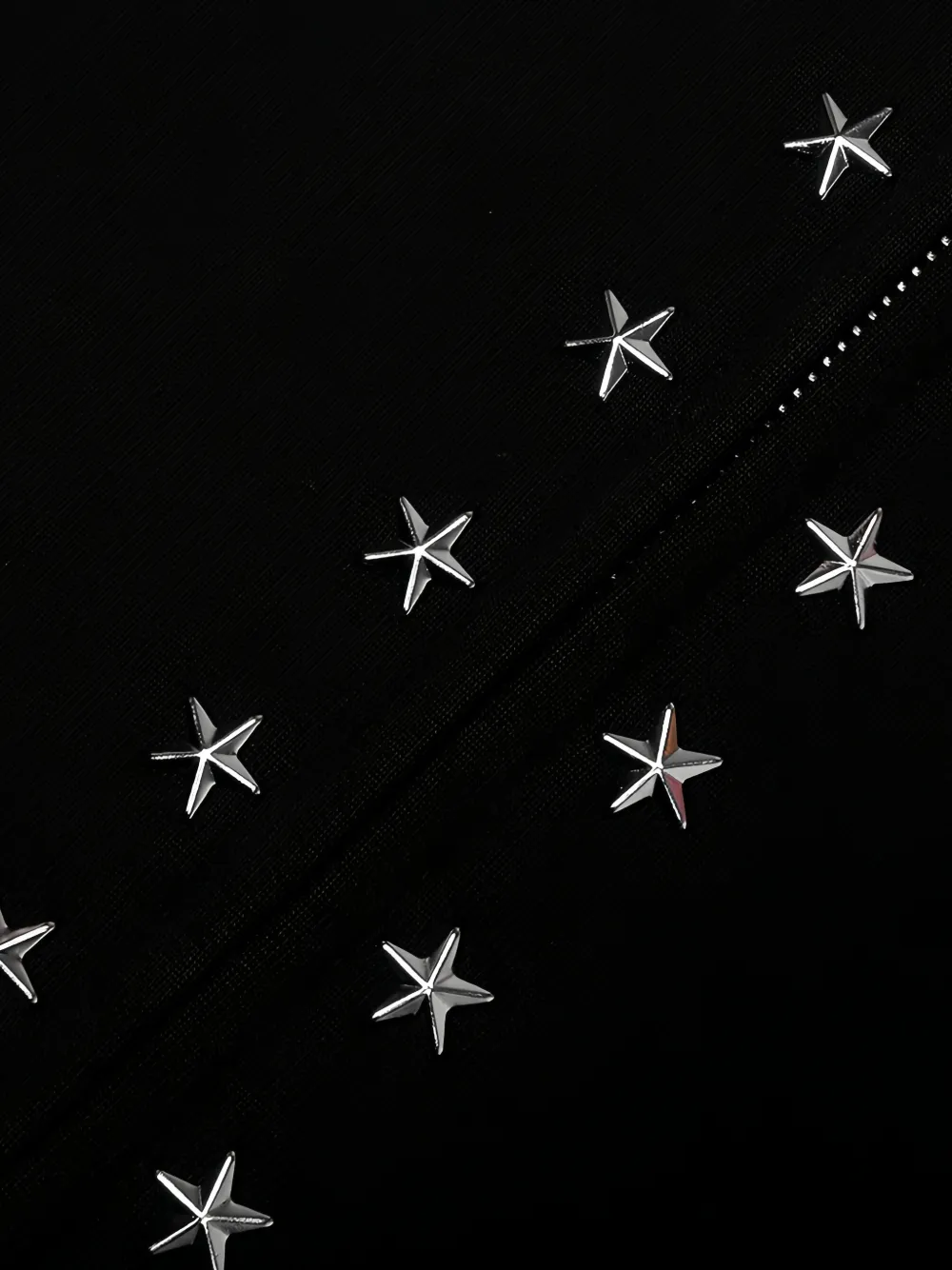 Pleasures Zero dane hoodie met studs Zwart