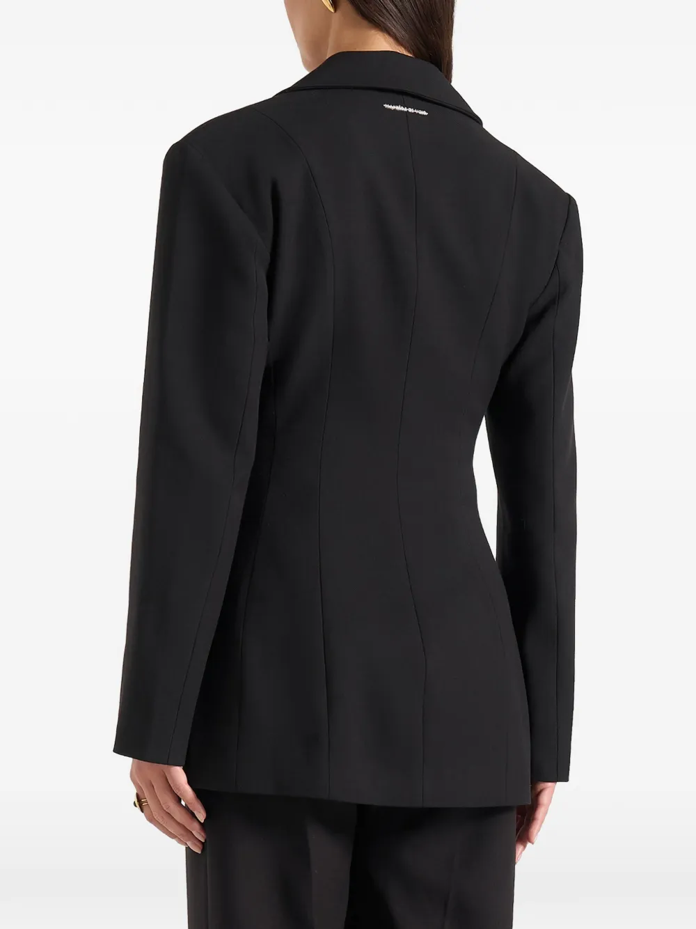 Manière De Voir Claire blazer met brede schouders en gesmockte taille Zwart