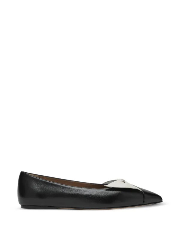 Ferragamo リボンディテール フラットシューズ | ブラック | FARFETCH JP