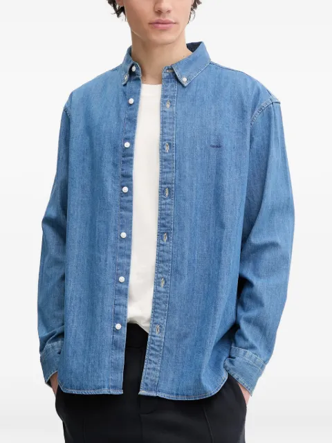 Levi's buttoned shirt