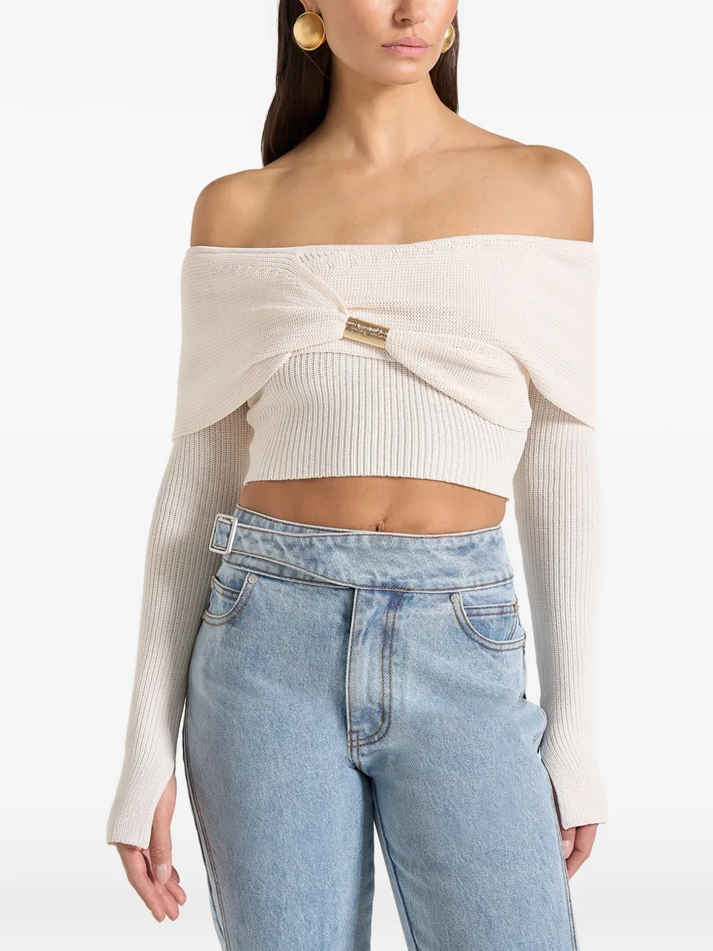 Manière De Voir Shana asymmetrische bardot top met hardware detail Beige
