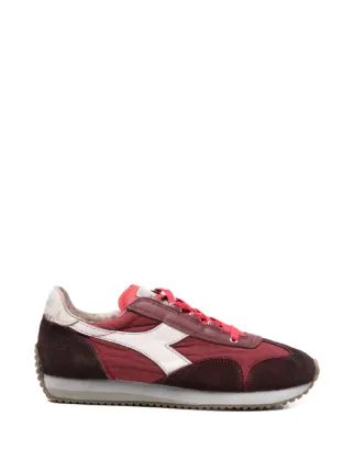 Diadora