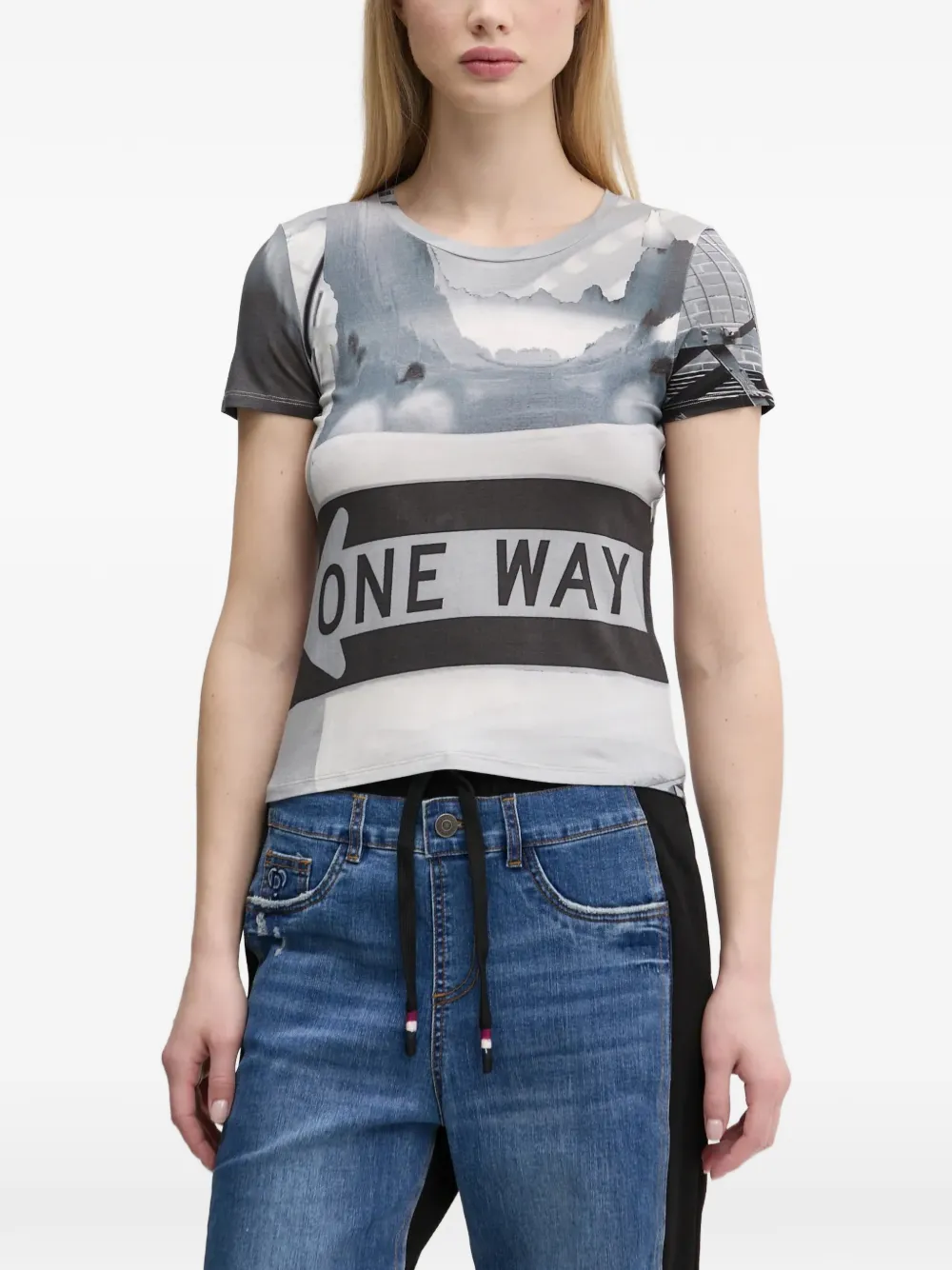 Desigual graphic-print short-sleeve T-shirt