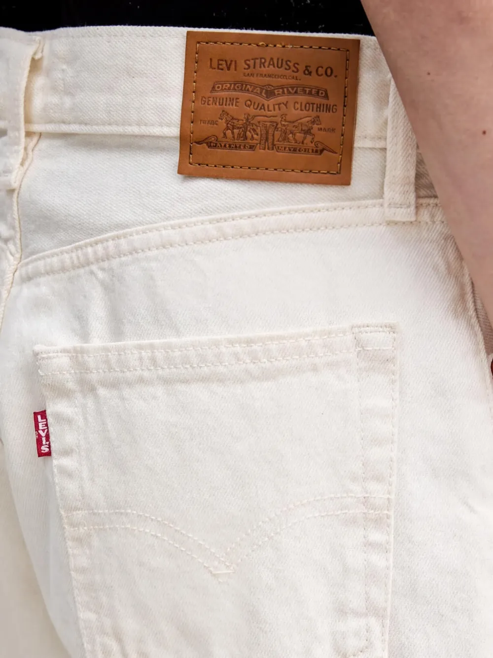 Levi's Easy Dad jeans met achterzakken Wit