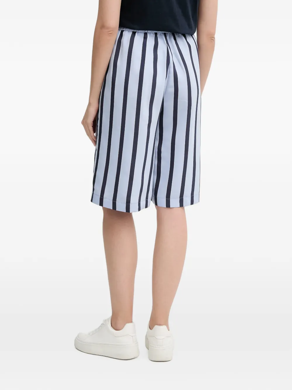 Sandro Ferrone striped shorts Blauw