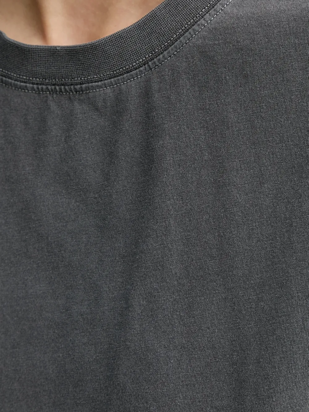 Sessùn T-shirt met schoudervulling Grijs