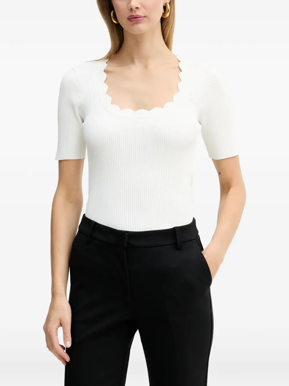 Silvian Heach Uldrik scalloped ribbed top