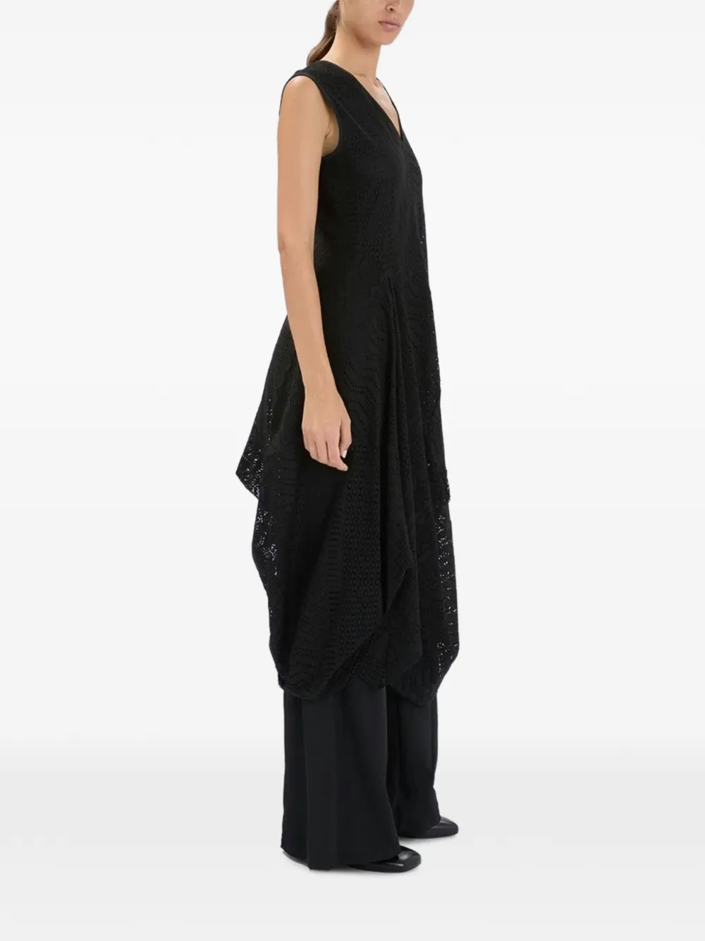  High Shot V-neck Sleeveless Midi Dress - Black 