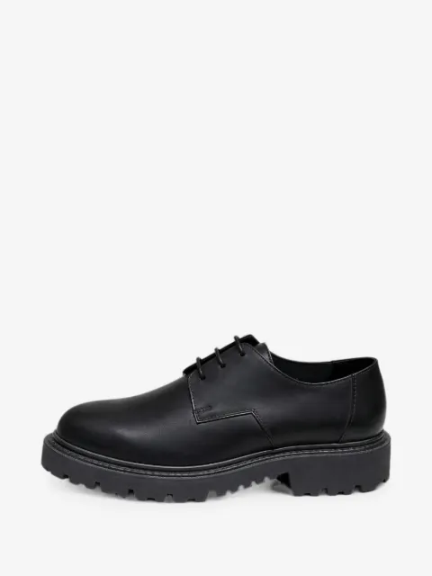 Doucal's chunky-sole derby shoes