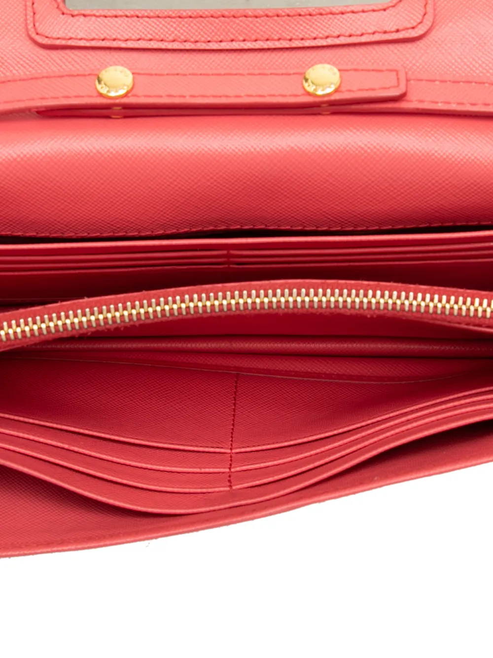 2013-2025 Saffiano Lux Wallet On Chain Crossbody Bag