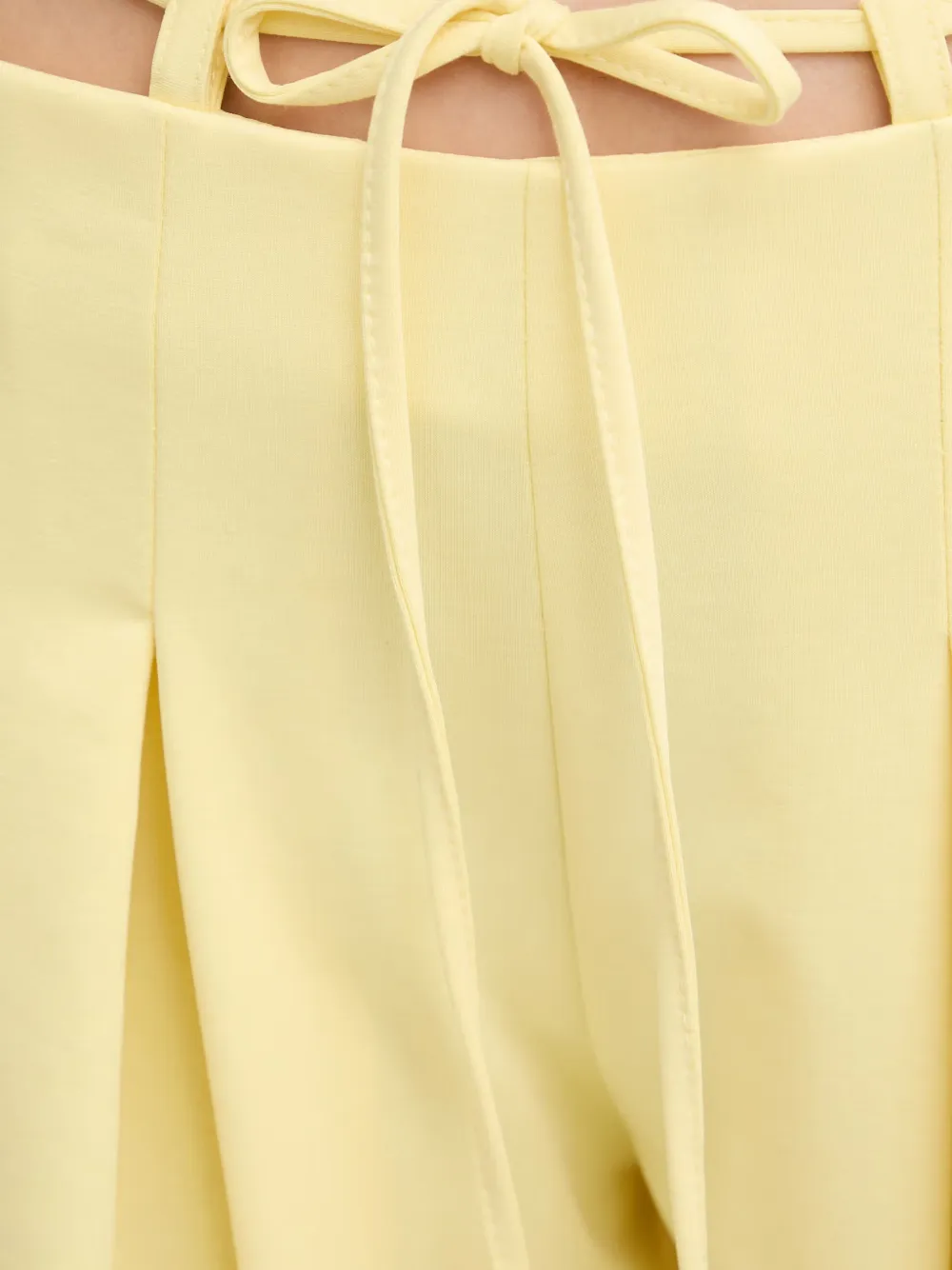 FRACOMINA Geplooide shorts Geel