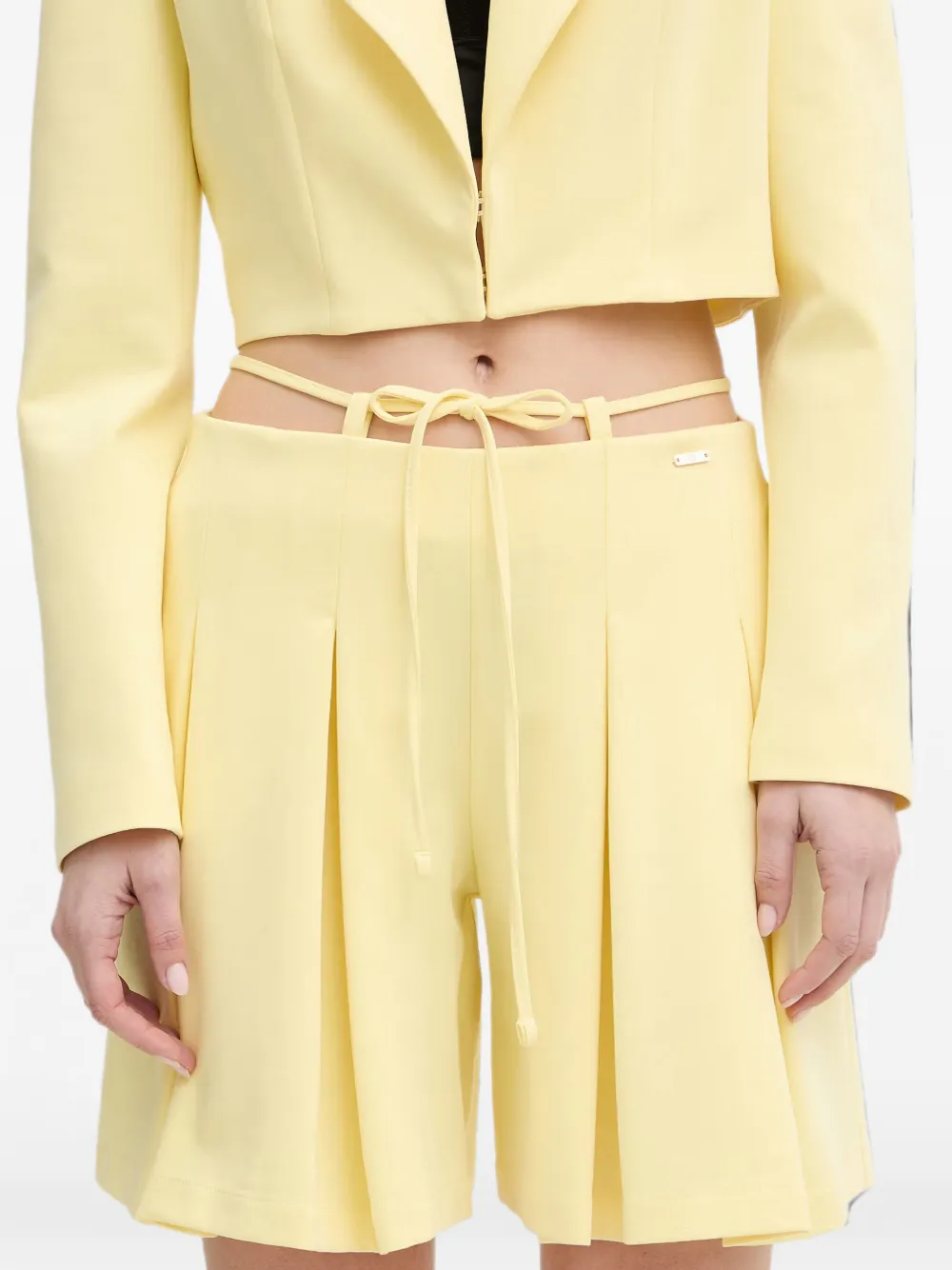 FRACOMINA Geplooide shorts Geel
